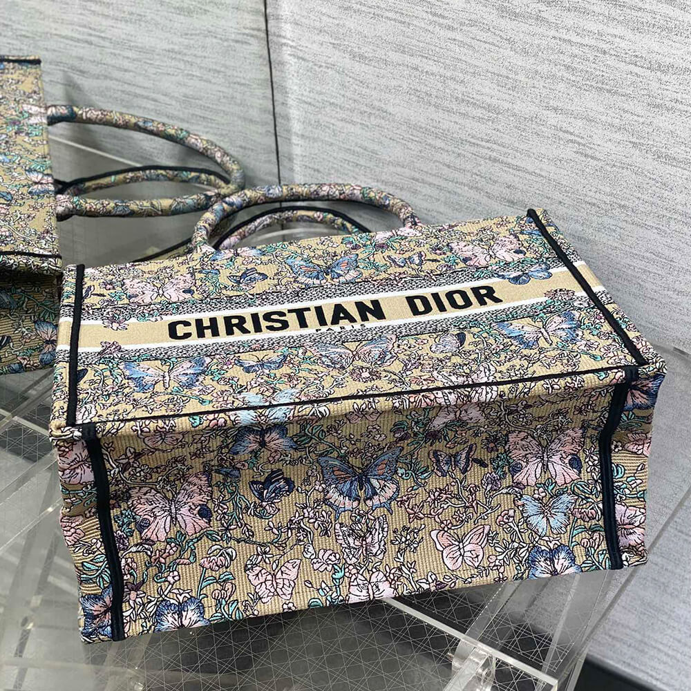 Medium D10r Book Tote