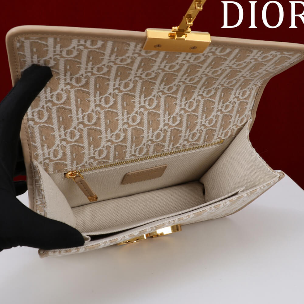 D10r 30 Montaigne Chain Bag(HIGH-END GRADE)