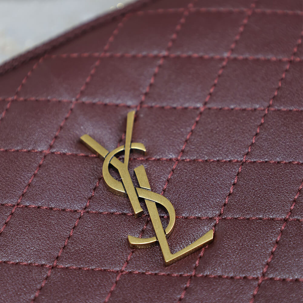 Y51 Gaby zipped pouch in quilted lambskin(HIGH-END)