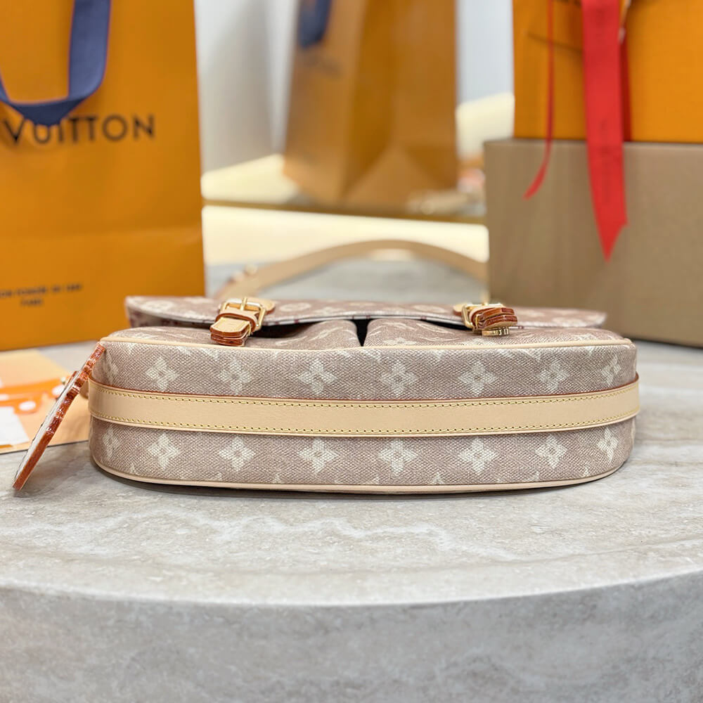 LV Escape(HIGH-END GRADE)