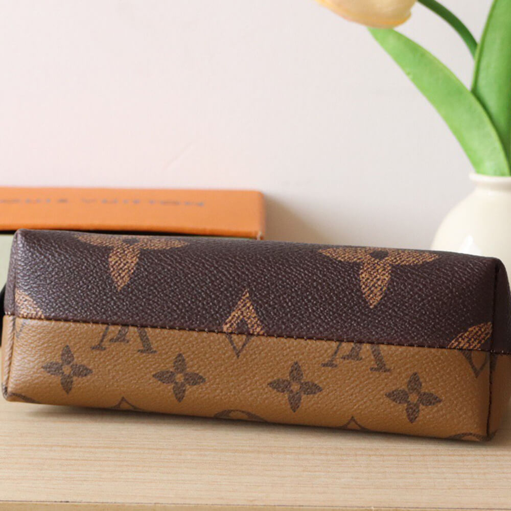LV Cosmetic Pouch PM(HIGH-END GRADE)