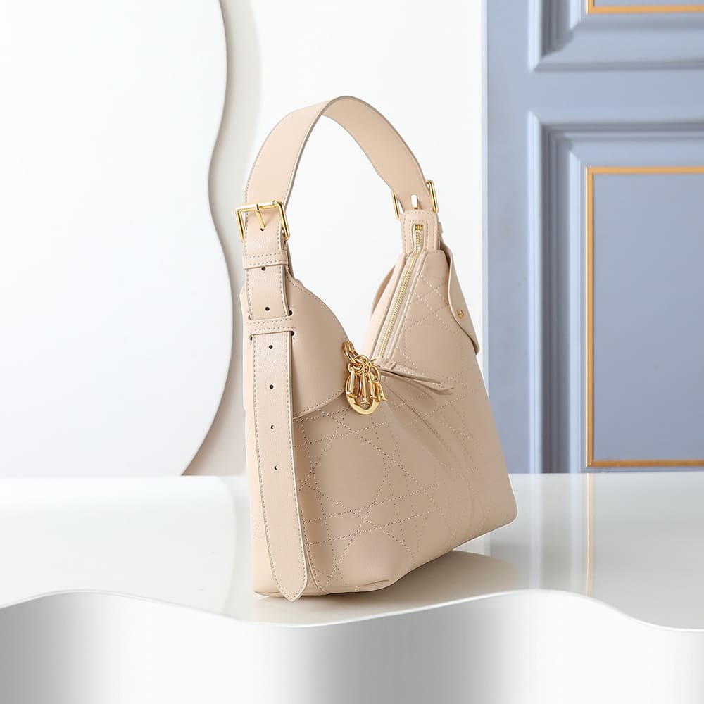 D10r Medium D10r Voyage Bag