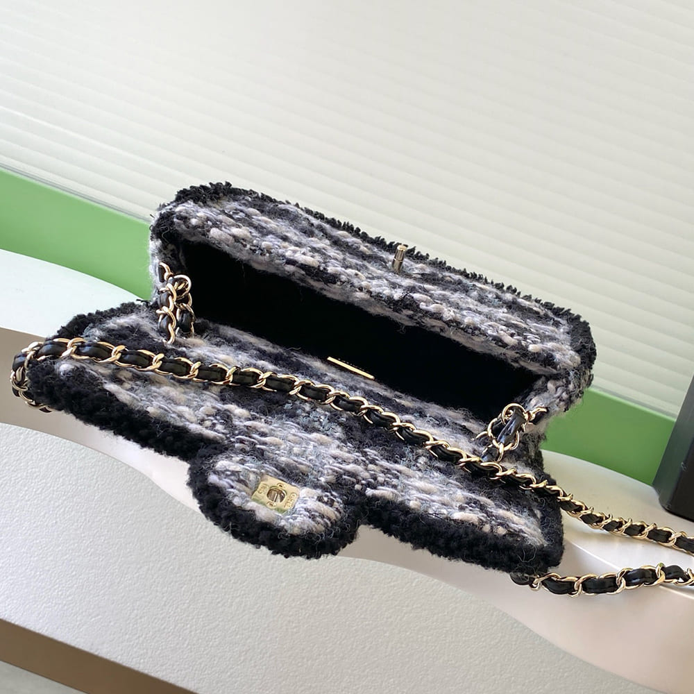 Ch**el LARGE FLAP BAG(HIGH-END GRADE)