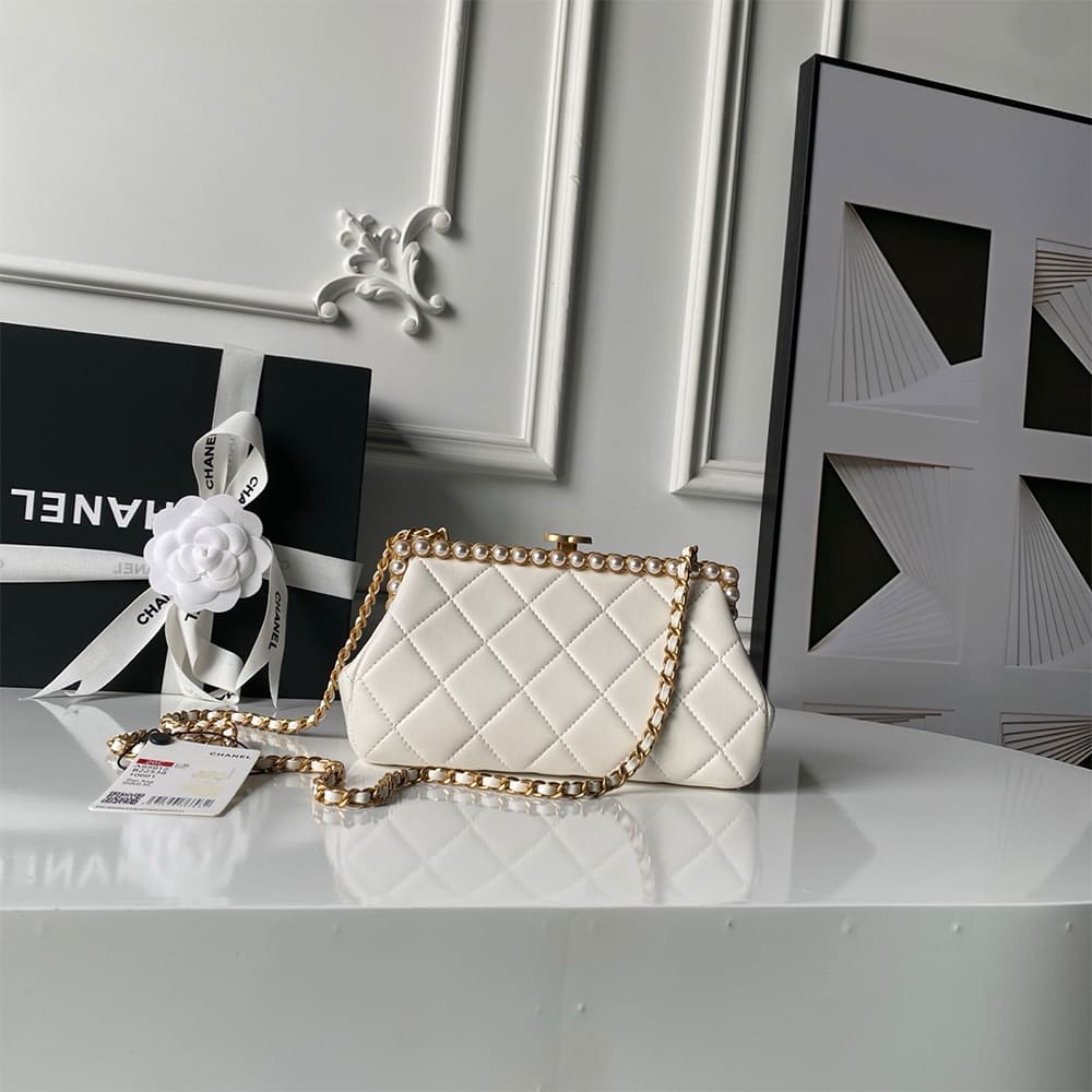 Ch**el Clutch(HIGH-END GRADE)