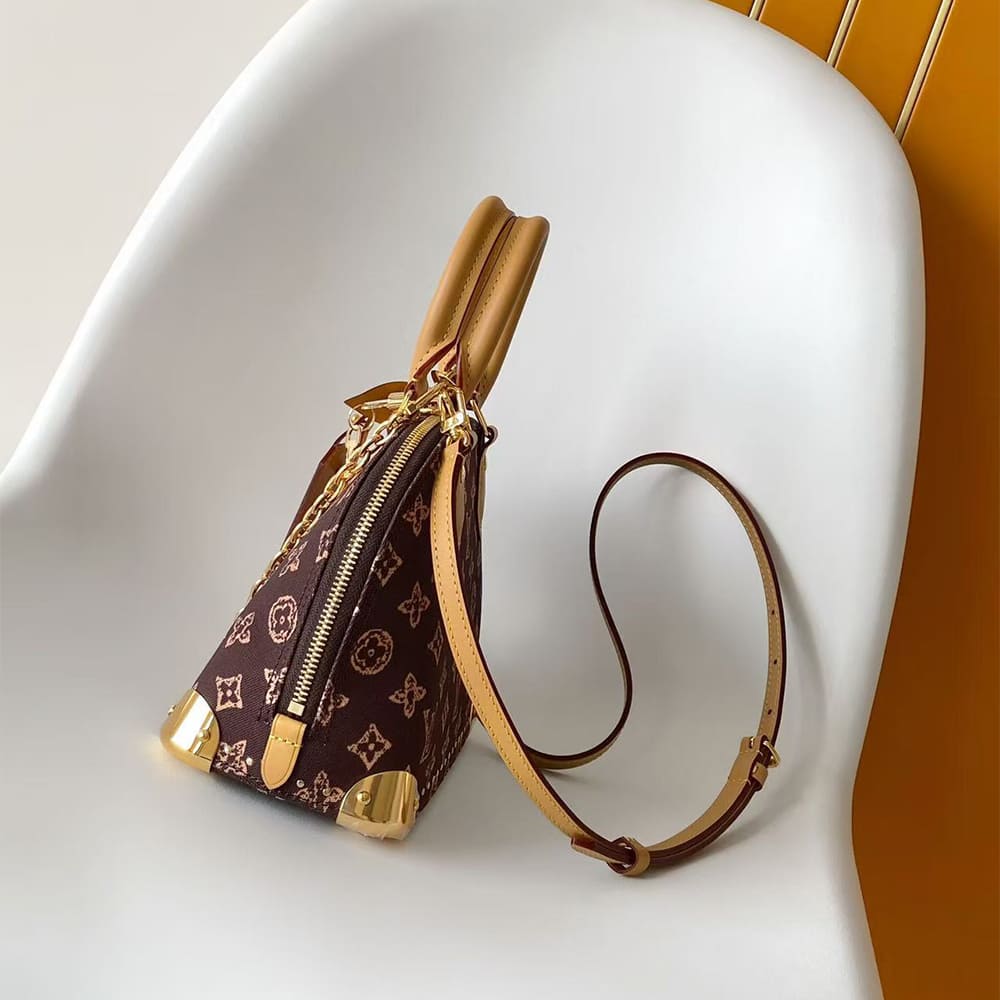LV Alma Trunk BB