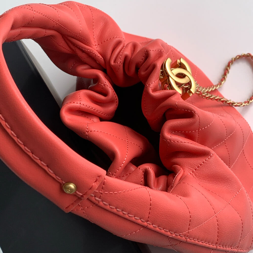 Ch**el HOBO HANDBAG(HIGH-END GRADE)