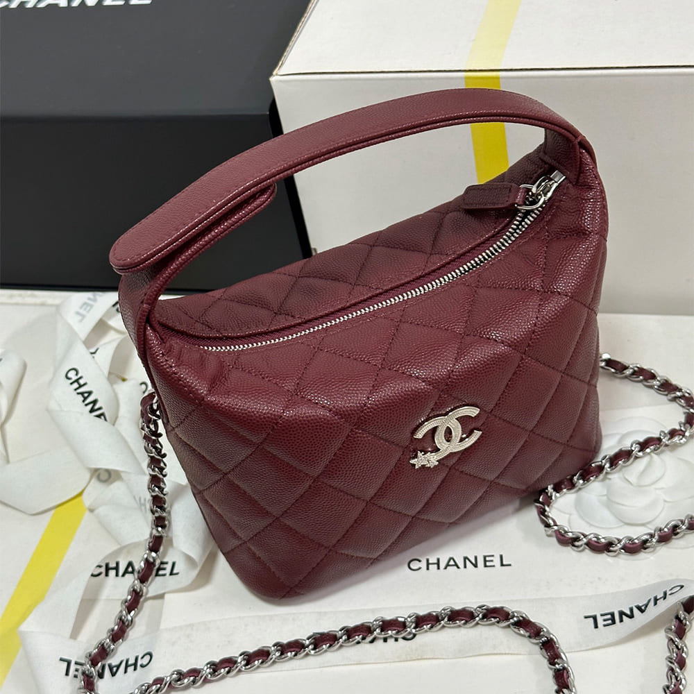 Ch**el Clutch with Chain(HIGH-END GRADE)