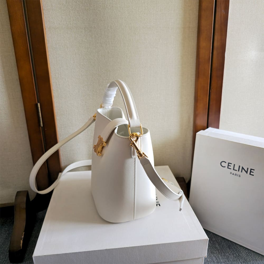 Ce1i*e SMALL BUCKET L0visE IN SMOOTH CALFSKIN(HIGH-END GRADE)