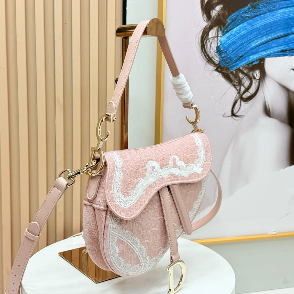 D10r Saddle Bag with Strap