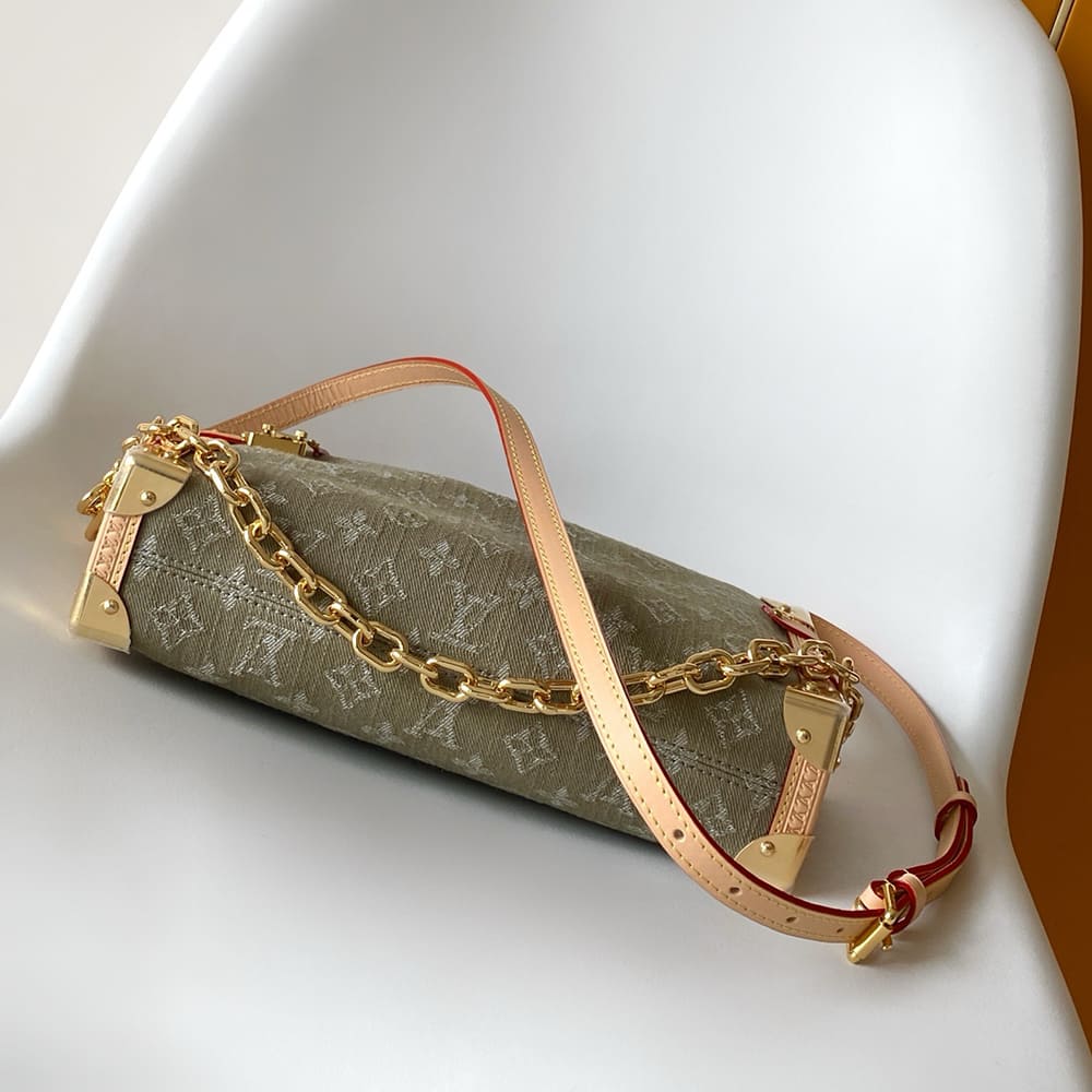 LV Side Trunk MM East West(HIGH-END GRADE)