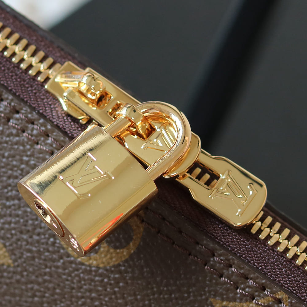 LV Squire East West(HIGH-END GRADE)