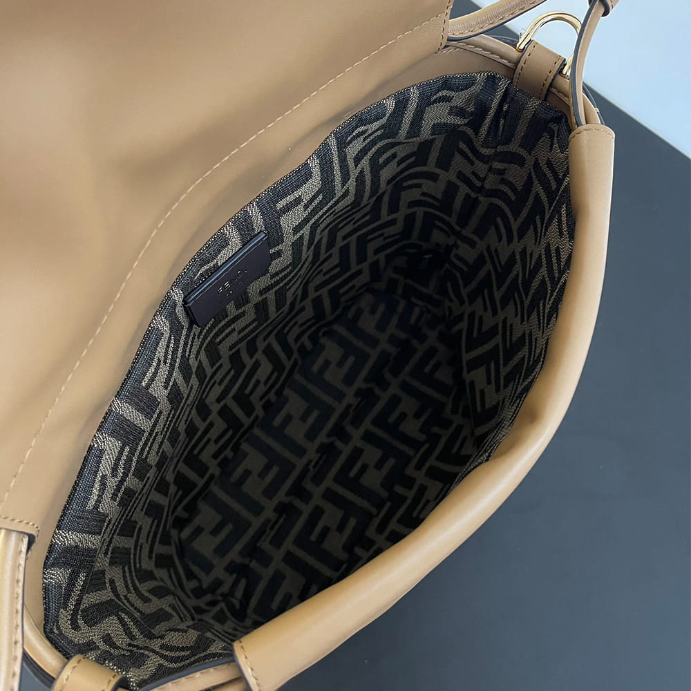 F**di Backpack(HIGH-END GRADE)