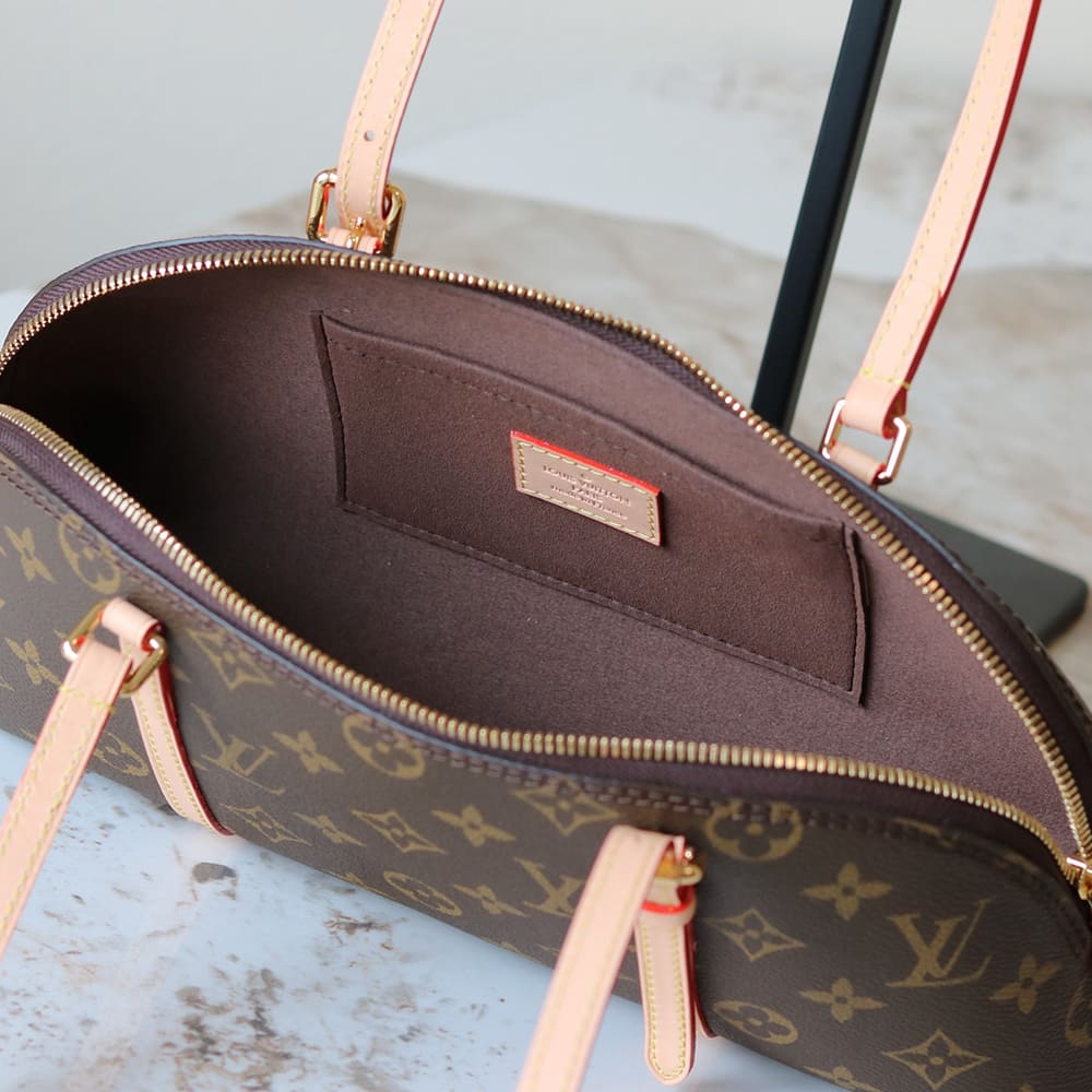LV Squire East West(HIGH-END GRADE)