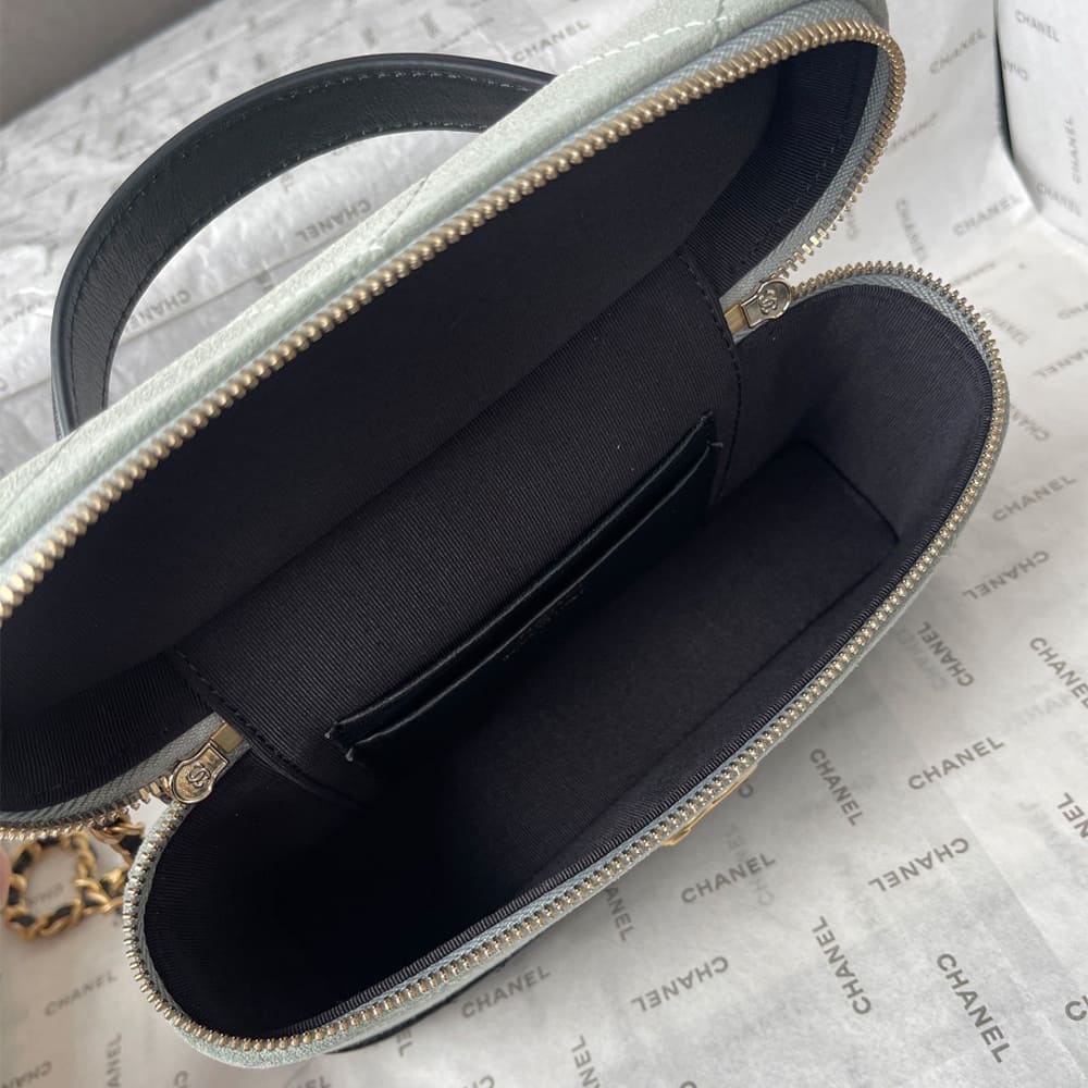 Ch**el Vanity with Chain(HIGH-END GRADE)
